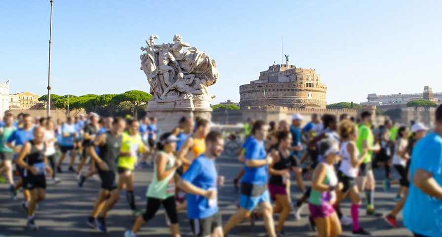 groupe de marathoniens à Rome